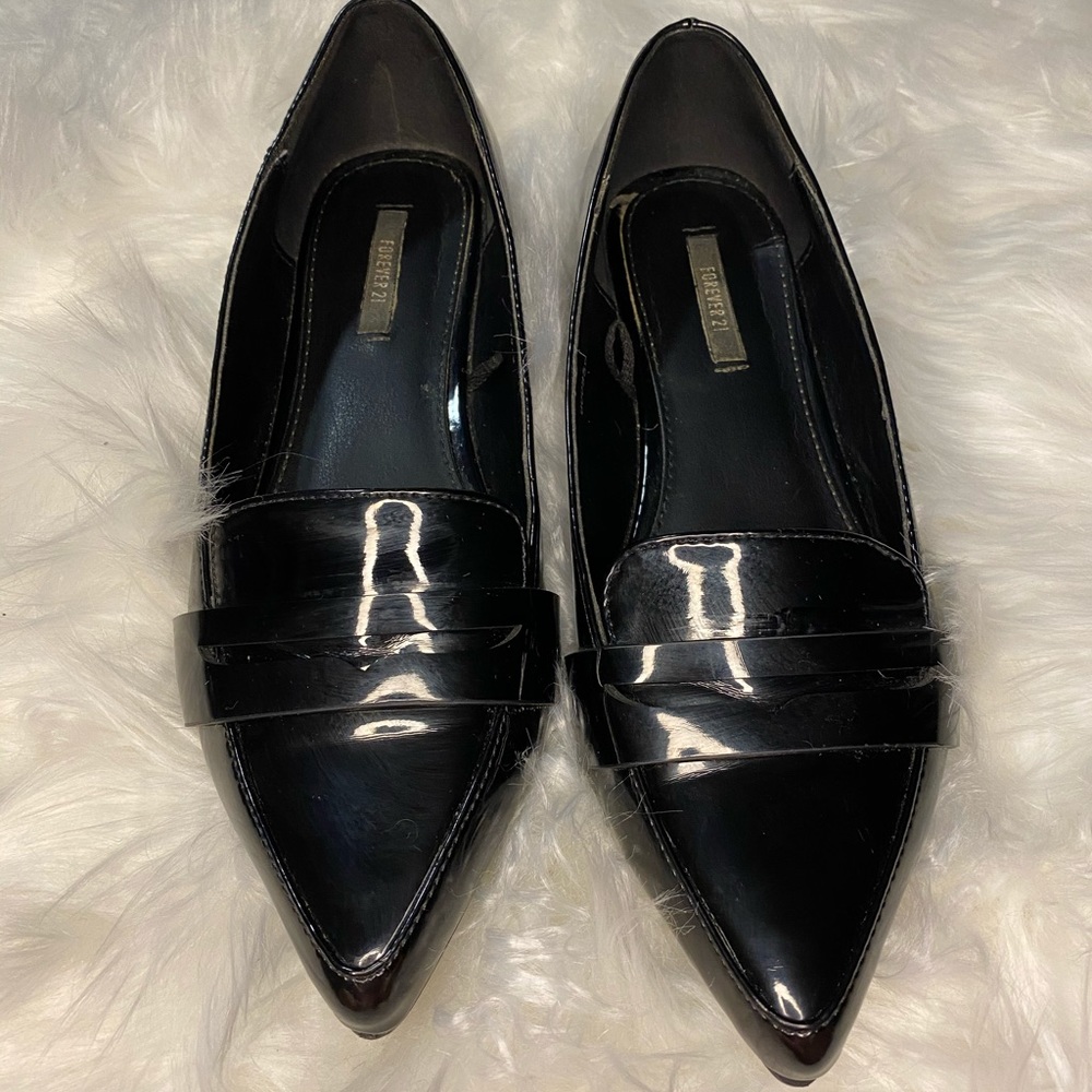 Forever21 Pointed Toe Flats